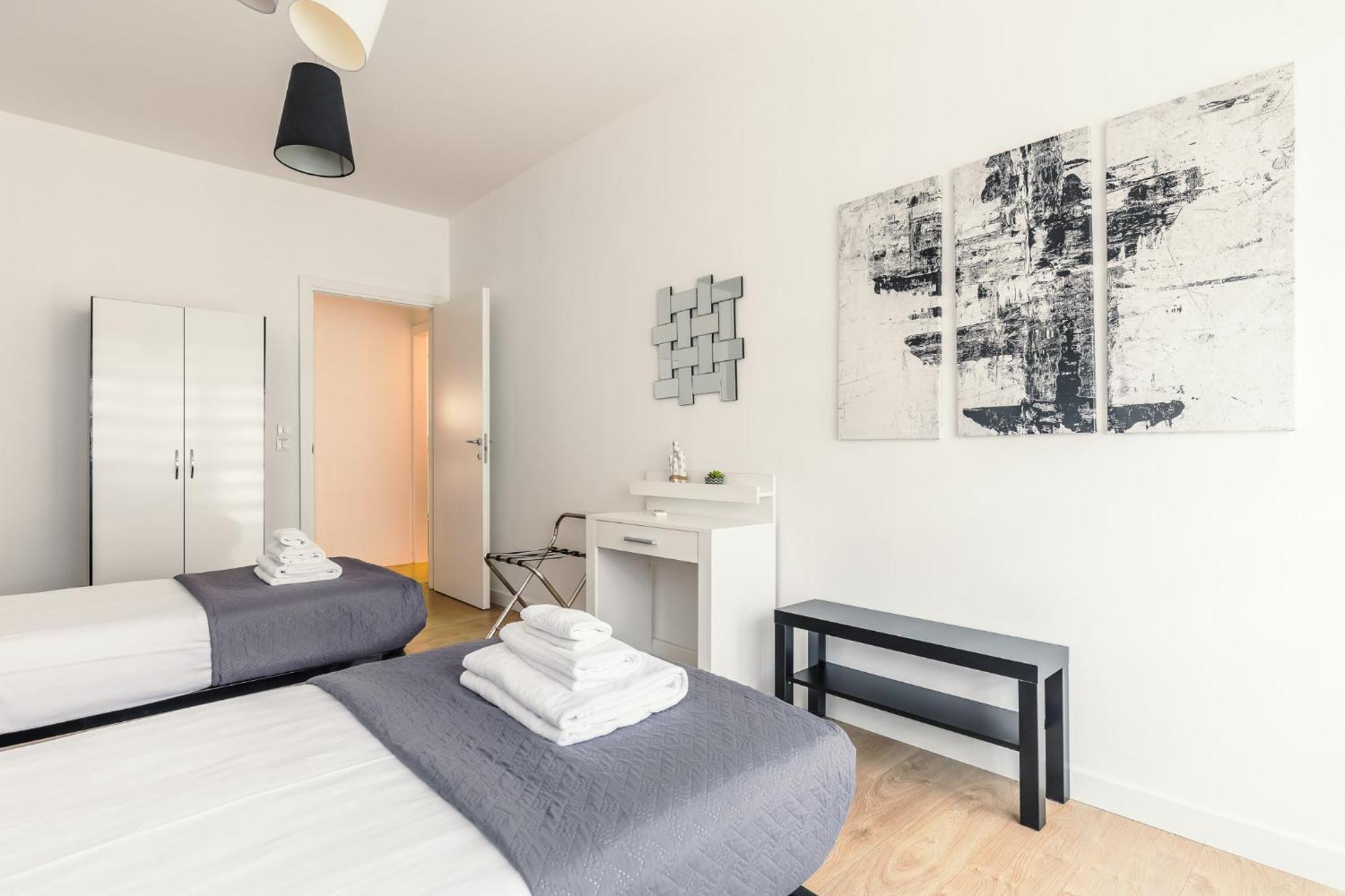Apartment Friendly Costanza